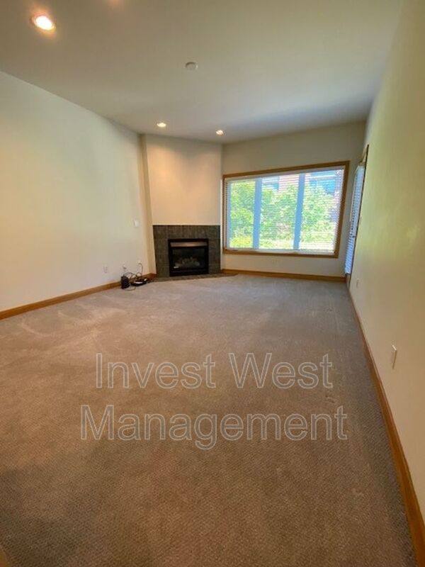 Condo for rent at 300 W 8th St #307, Vancouver, WA 98660