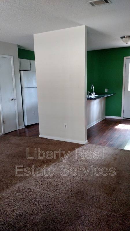 House for rent at 874 Old Sunbury Rd, Hinesville, GA 31313