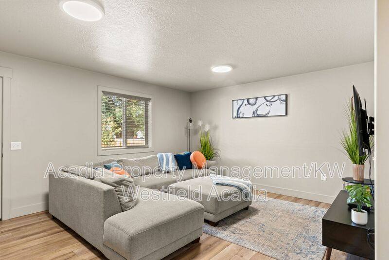House for rent at 1430 S 4th Ave #1, Pocatello, ID 83201