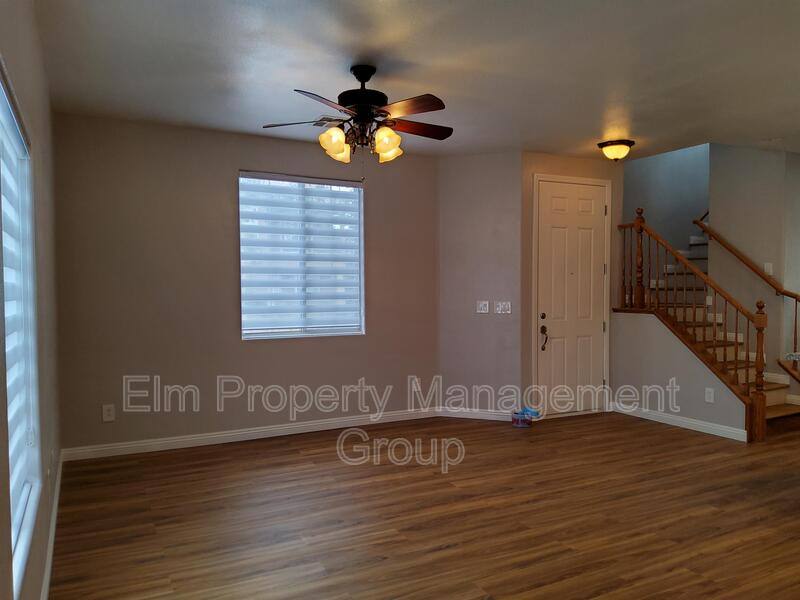 Townhouse for rent at 991 Sable Chase Place, Henderson, NV 89011