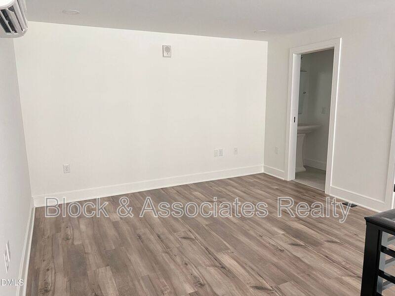 Condo for rent at 615-112 Daniels St, Raleigh, NC 27605