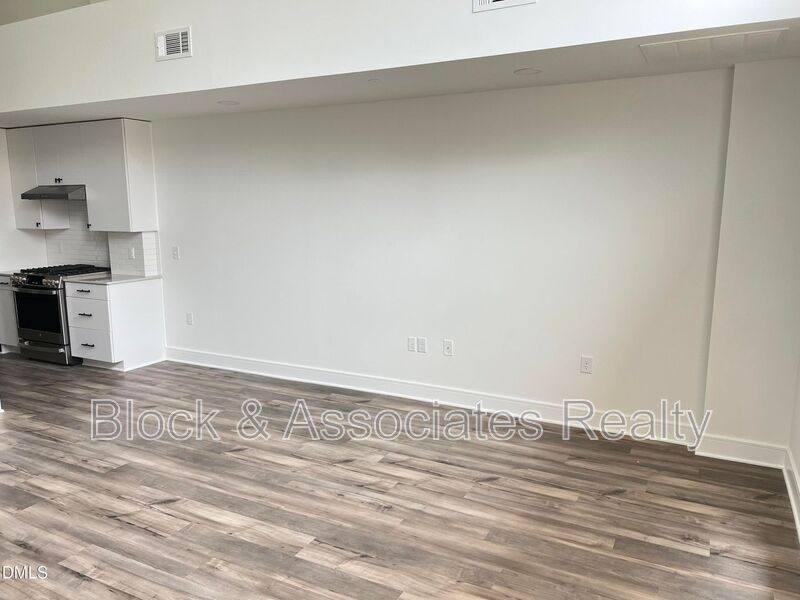 Condo for rent at 615-112 Daniels St, Raleigh, NC 27605