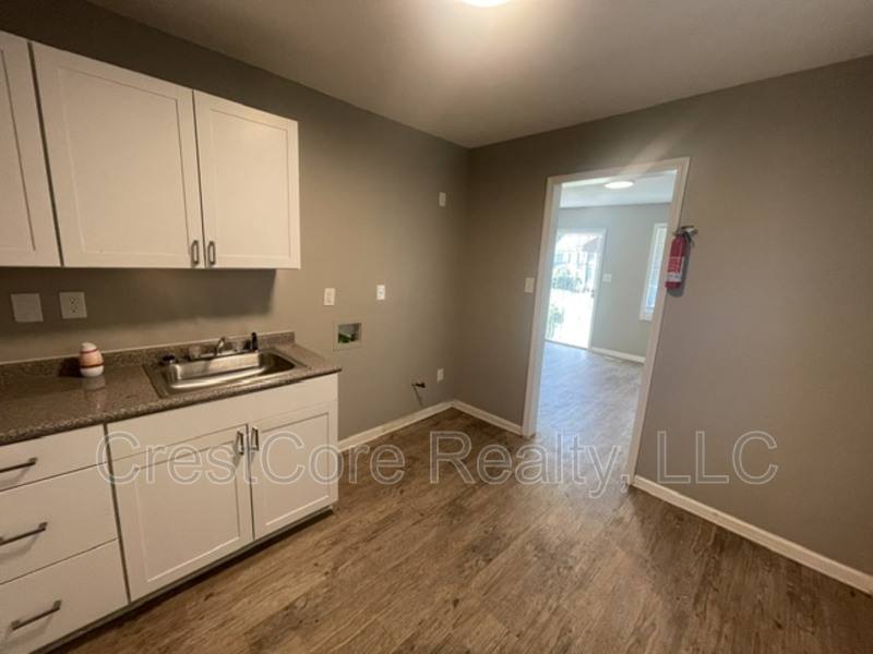 Apartment for rent at 1572 Hanauer St #A, Memphis, TN 38109
