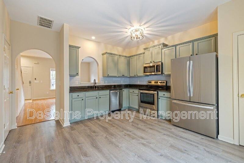 Townhouse for rent at 1101 Downs Blvd #G104, Franklin, TN 37064