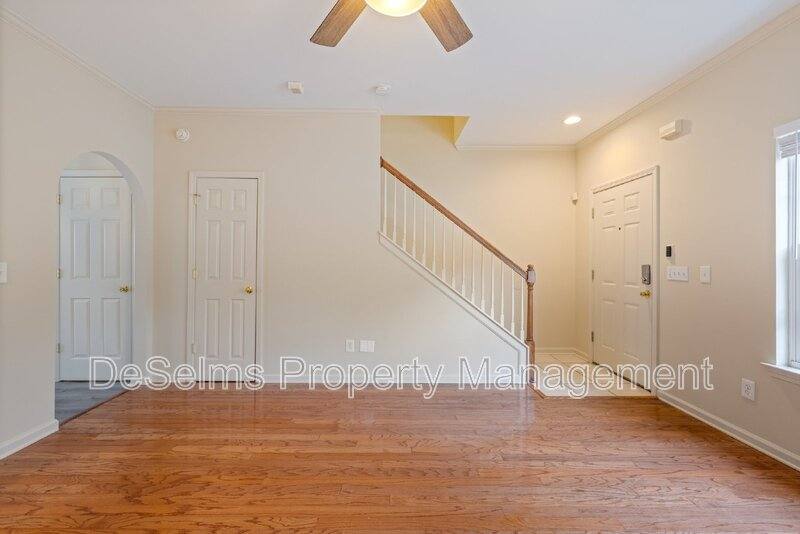 Townhouse for rent at 1101 Downs Blvd #G104, Franklin, TN 37064