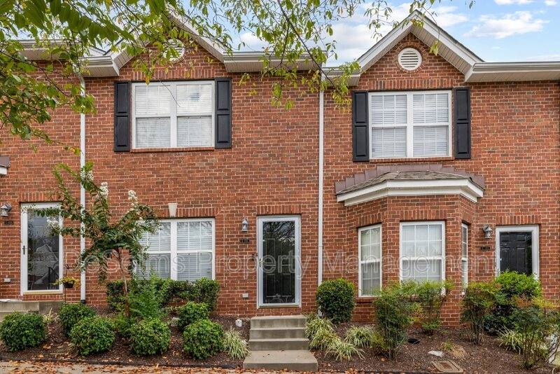 Townhouse for rent at 1101 Downs Blvd #G104, Franklin, TN 37064