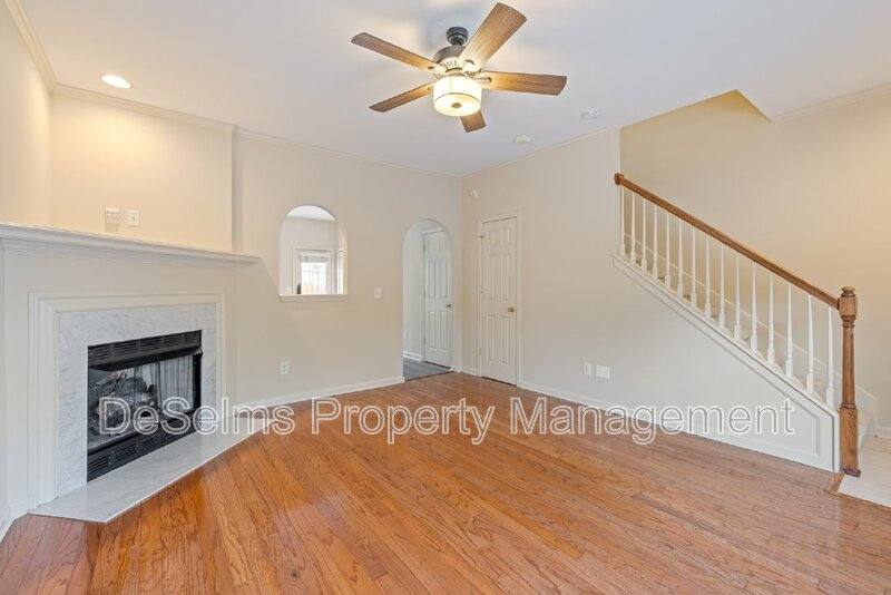 Townhouse for rent at 1101 Downs Blvd #G104, Franklin, TN 37064