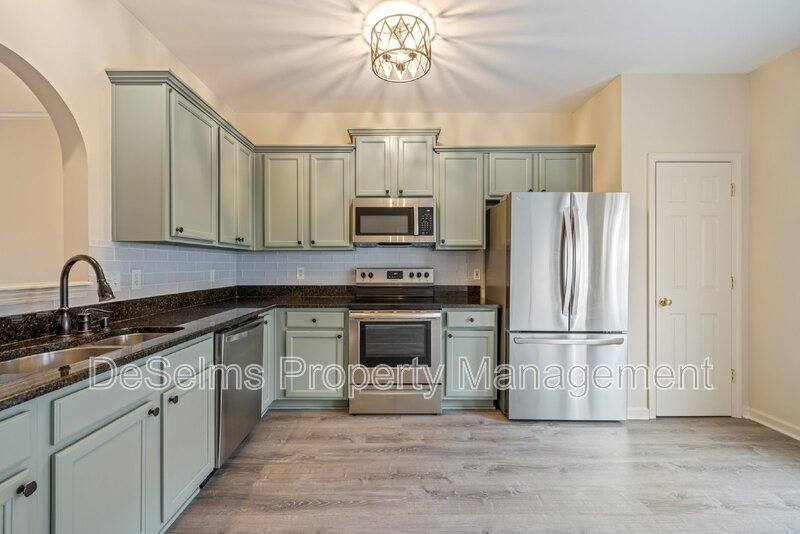 Townhouse for rent at 1101 Downs Blvd #G104, Franklin, TN 37064