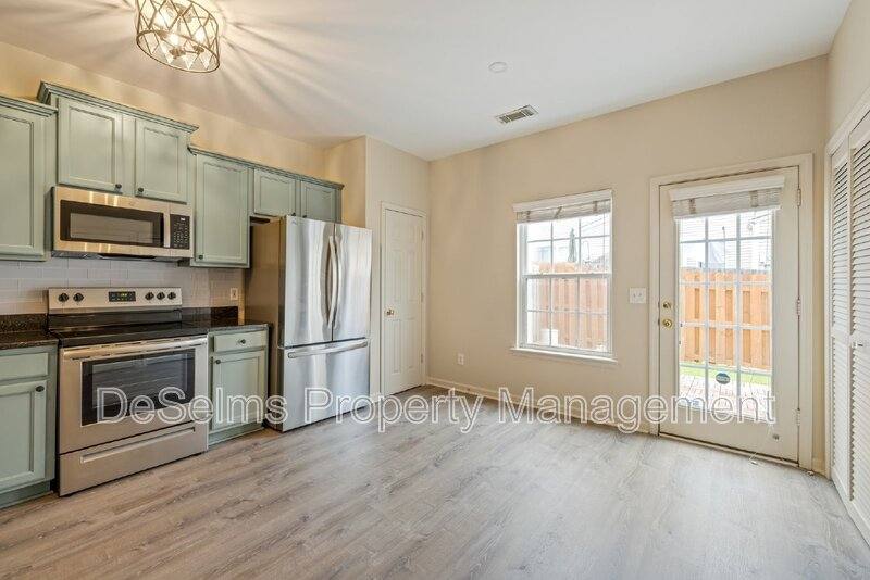 Townhouse for rent at 1101 Downs Blvd #G104, Franklin, TN 37064