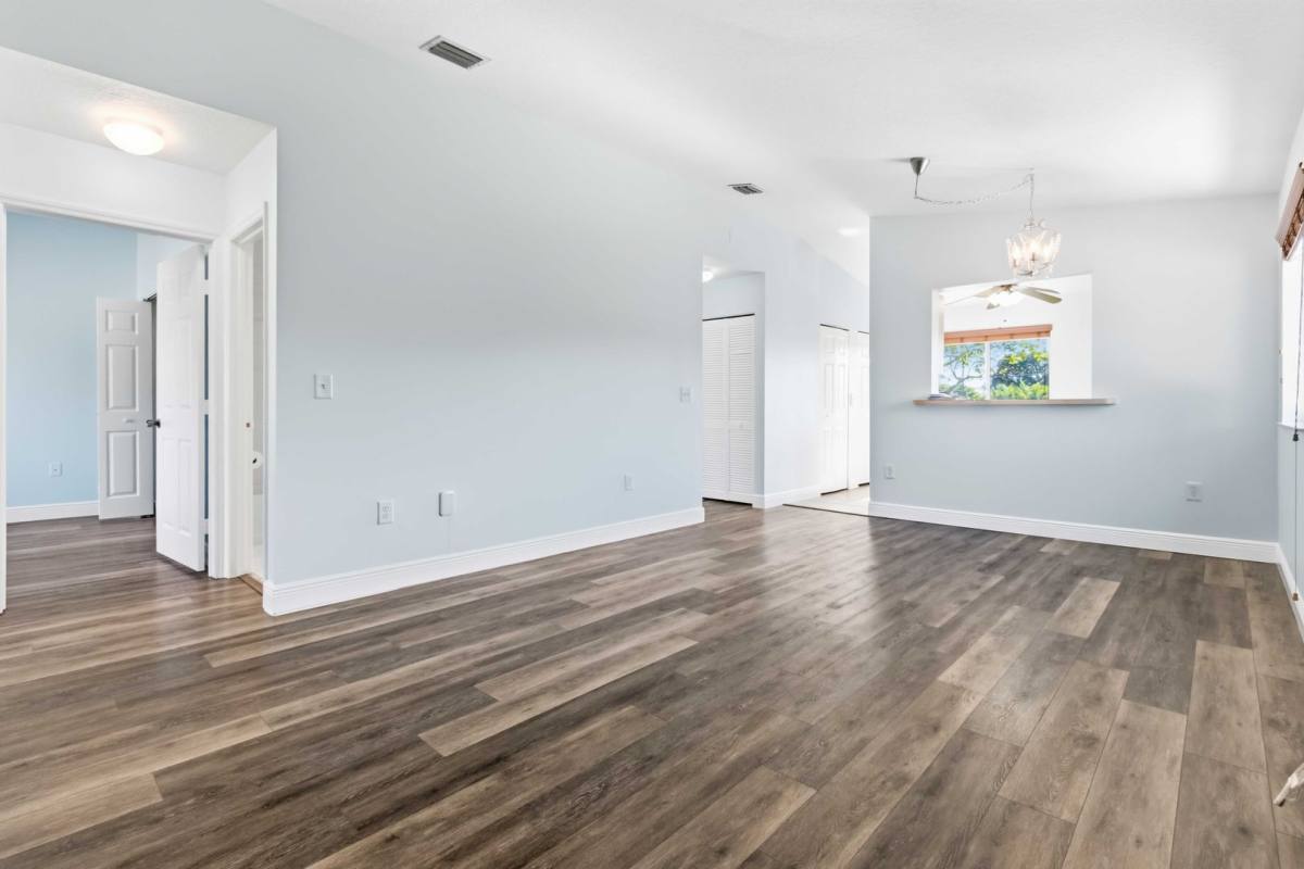 Condo for rent at 621 NW 78th Terrace, Hollywood, FL 33024