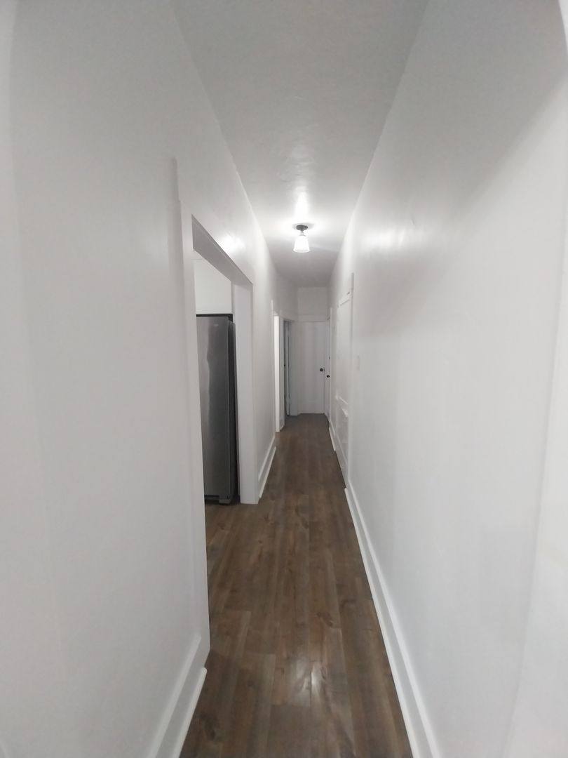 Apartment for rent at 1325 - 1333 E Ocean Blvd, Long Beach, CA 90802