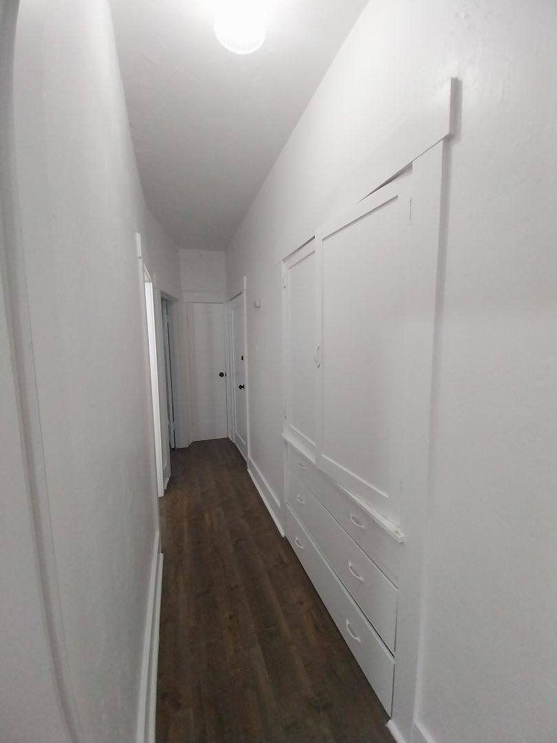 Apartment for rent at 1325 - 1333 E Ocean Blvd, Long Beach, CA 90802