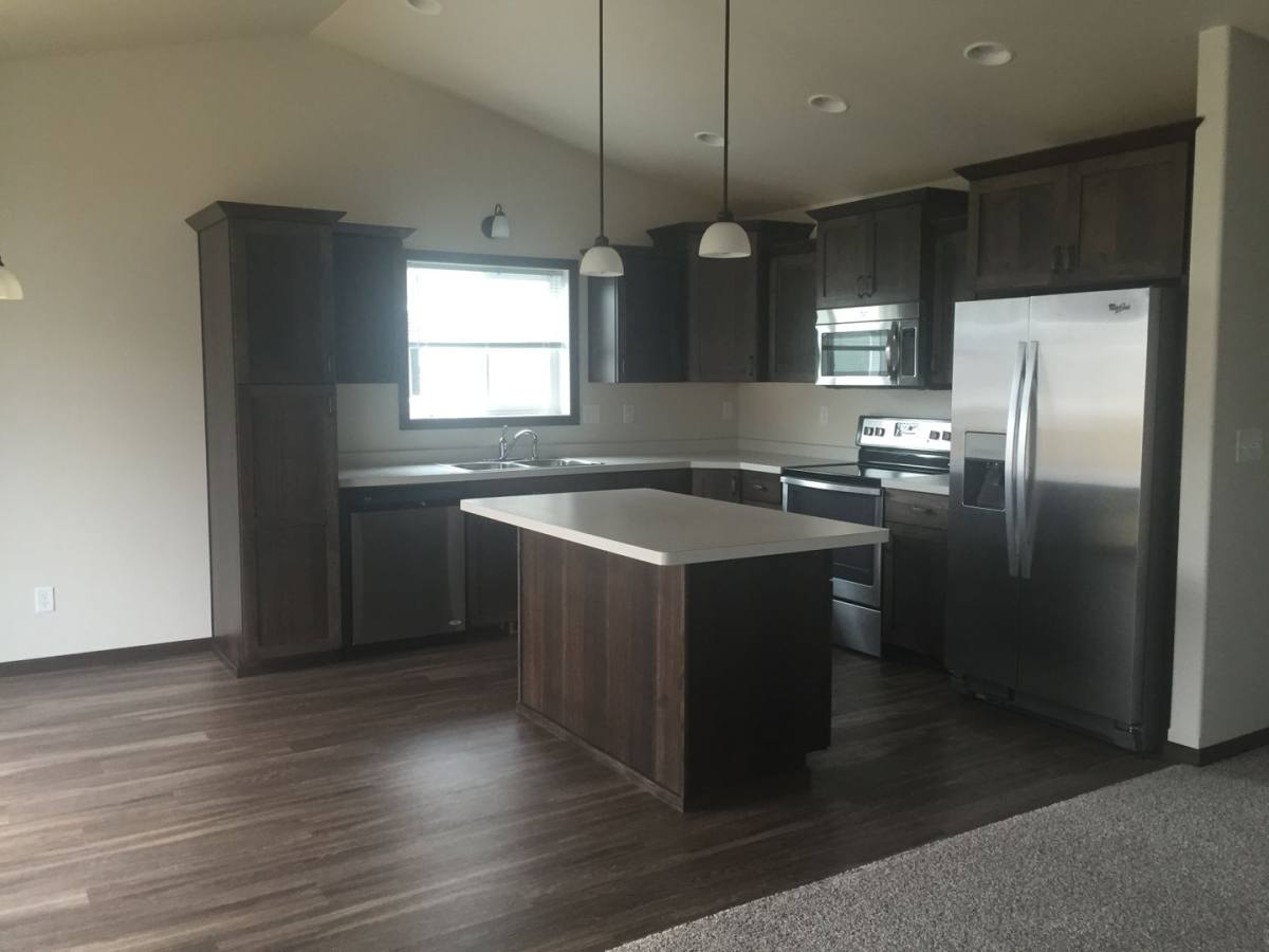 House for rent at 911 Eaglewood Ave, West Fargo, ND 58078