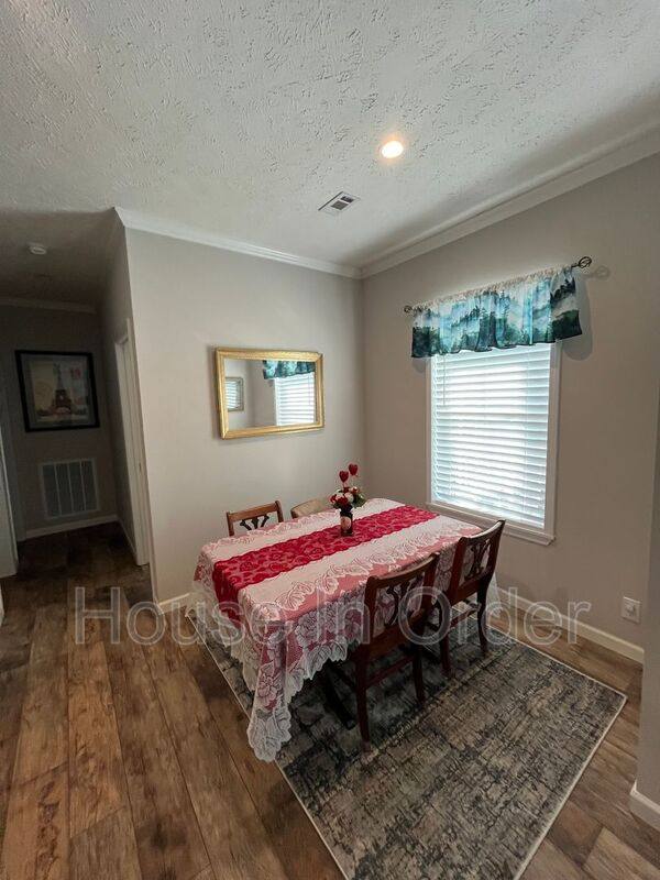 House for rent at 21 Bis Bailey Way, Leicester, NC 28748