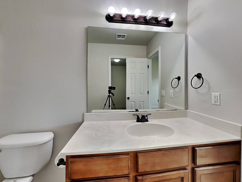 House for rent at 2165 Robin Ridge Lane, Edmond, OK 73012
