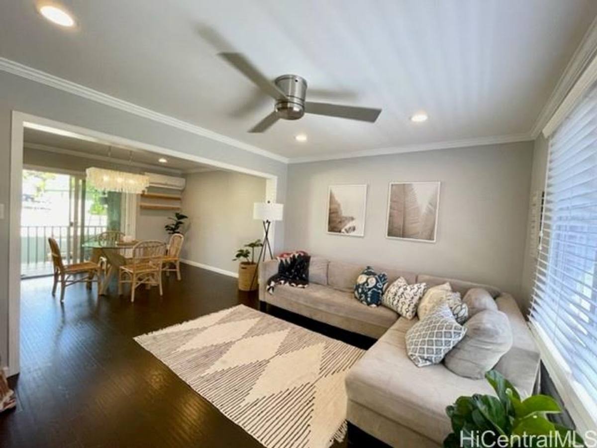 Townhouse for rent at 98-843 Kaonohi St, Aiea, HI 96701