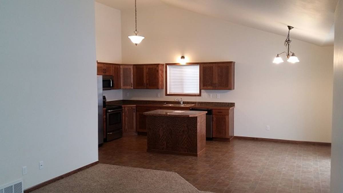 House for rent at 6103 55th Ave S, Fargo, ND 58104