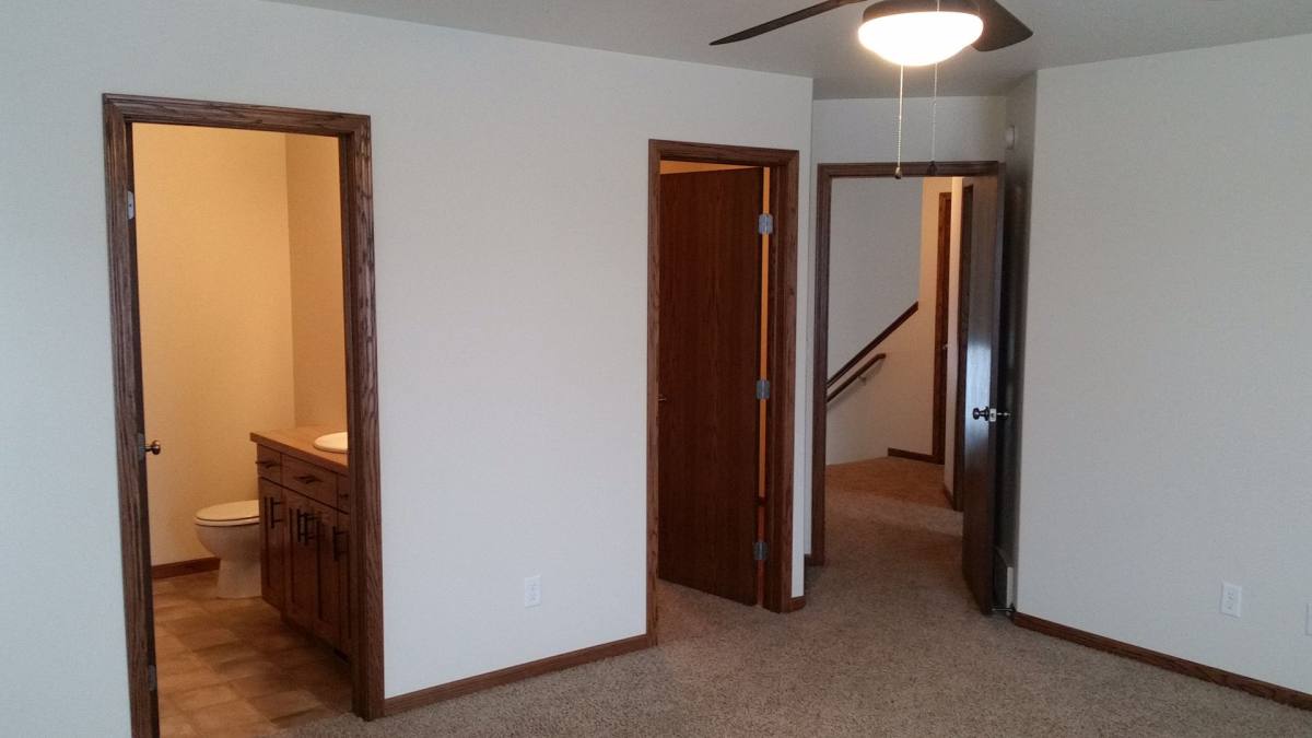 House for rent at 6103 55th Ave S, Fargo, ND 58104