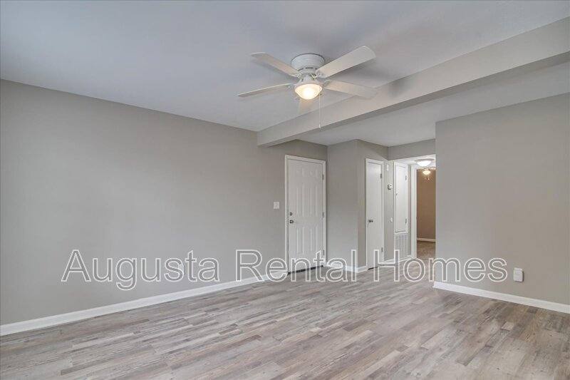 Apartment for rent at 154 Conifer Dr, North Augusta, SC 29841