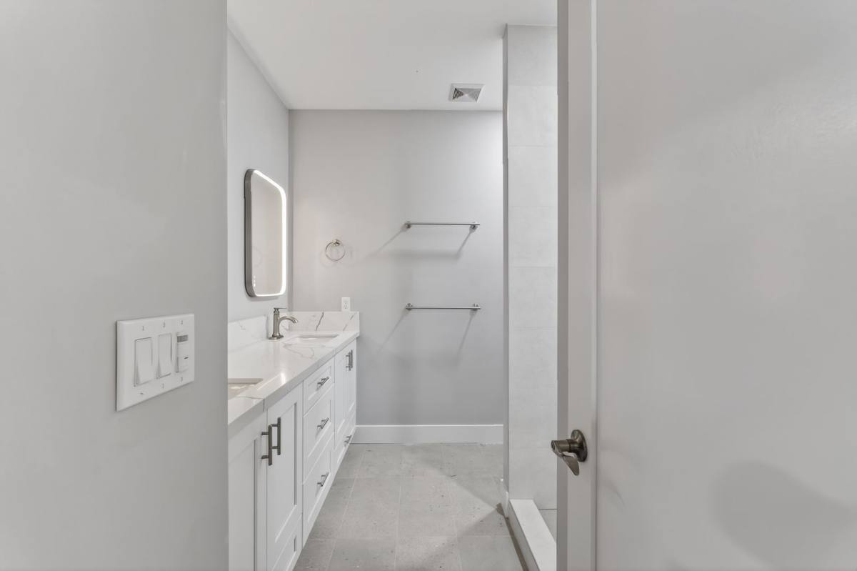 Apartment for rent at 1520 Independence Way, Vista, CA 92084