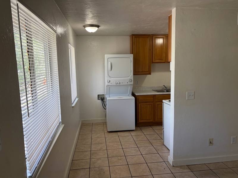 Apartment for rent at 215 Lovelace Dr #11, Tallahassee, FL 32304