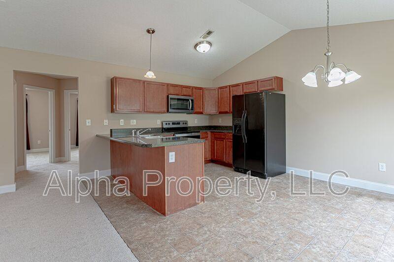 House for rent at 39 Nautical Dr, Greer, SC 29650