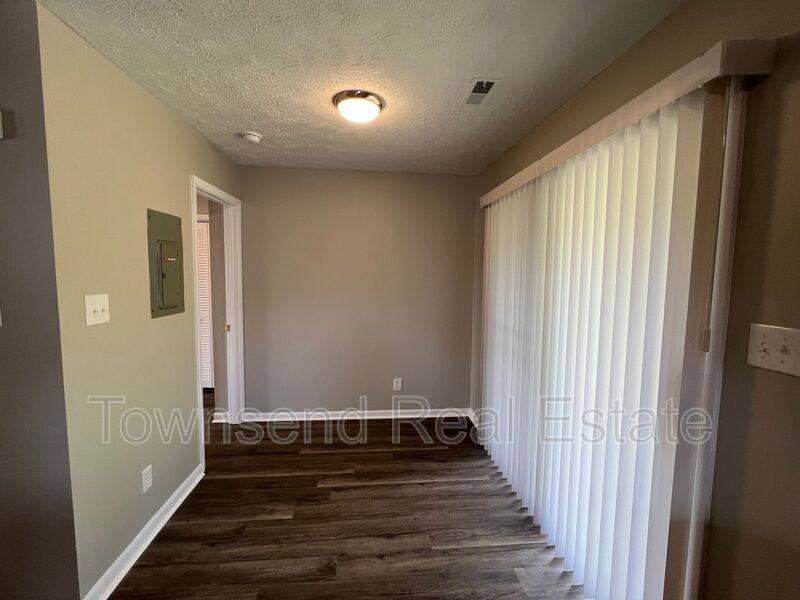 Apartment for rent at 1437C Ireland Dr, Fayetteville, NC 28304