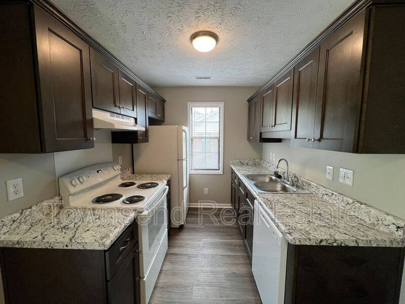 Apartment for rent at 1437C Ireland Dr, Fayetteville, NC 28304