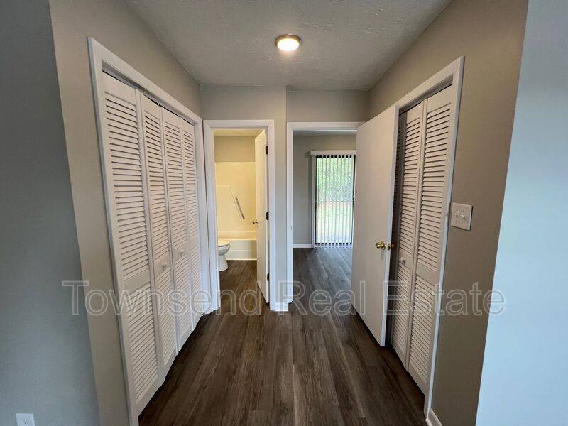 Apartment for rent at 1437C Ireland Dr, Fayetteville, NC 28304