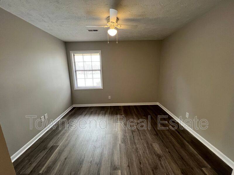 Apartment for rent at 1437C Ireland Dr, Fayetteville, NC 28304