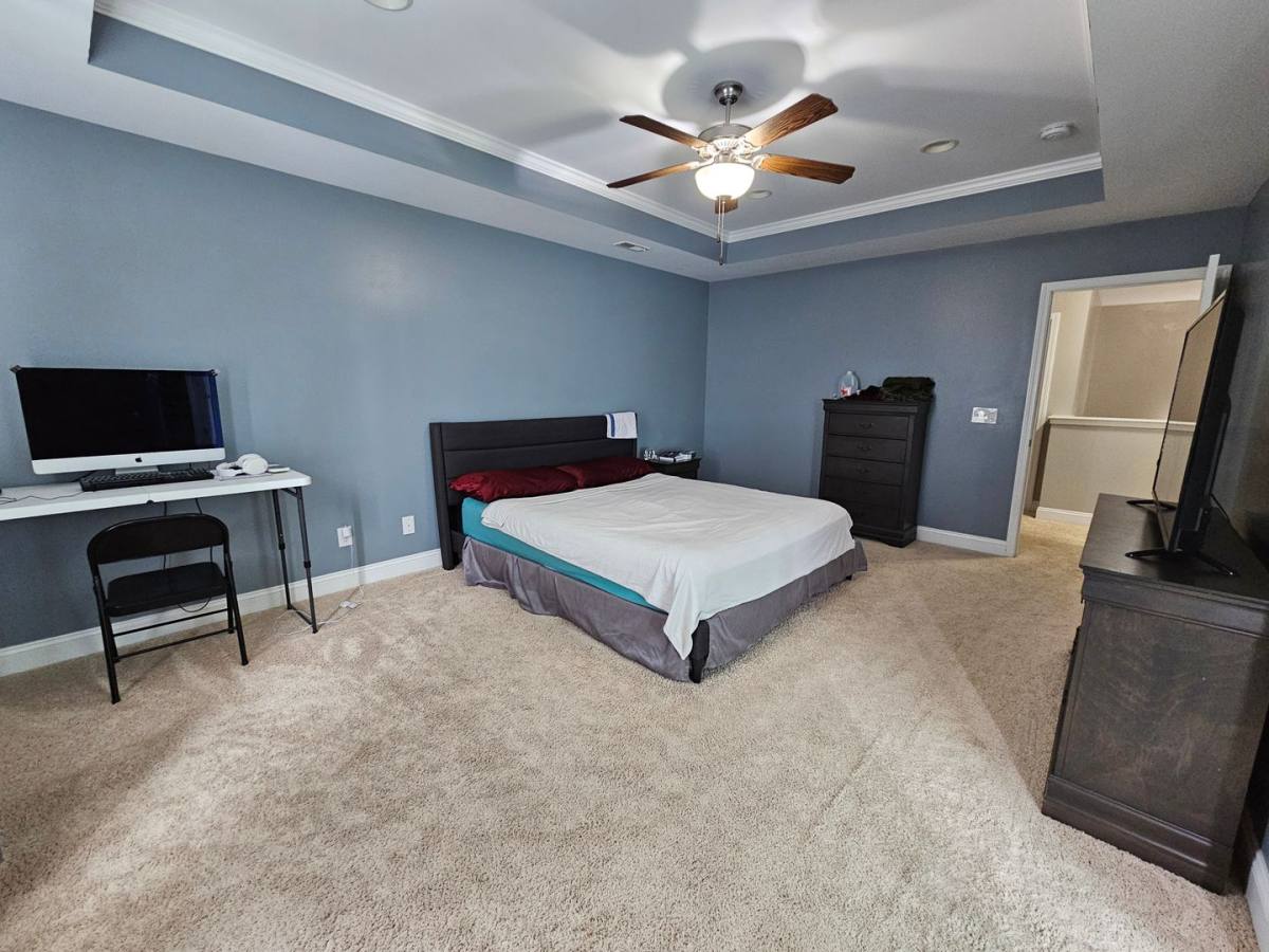 House for rent at 125 Navy Blue Dr, Jacksonville, NC 28540