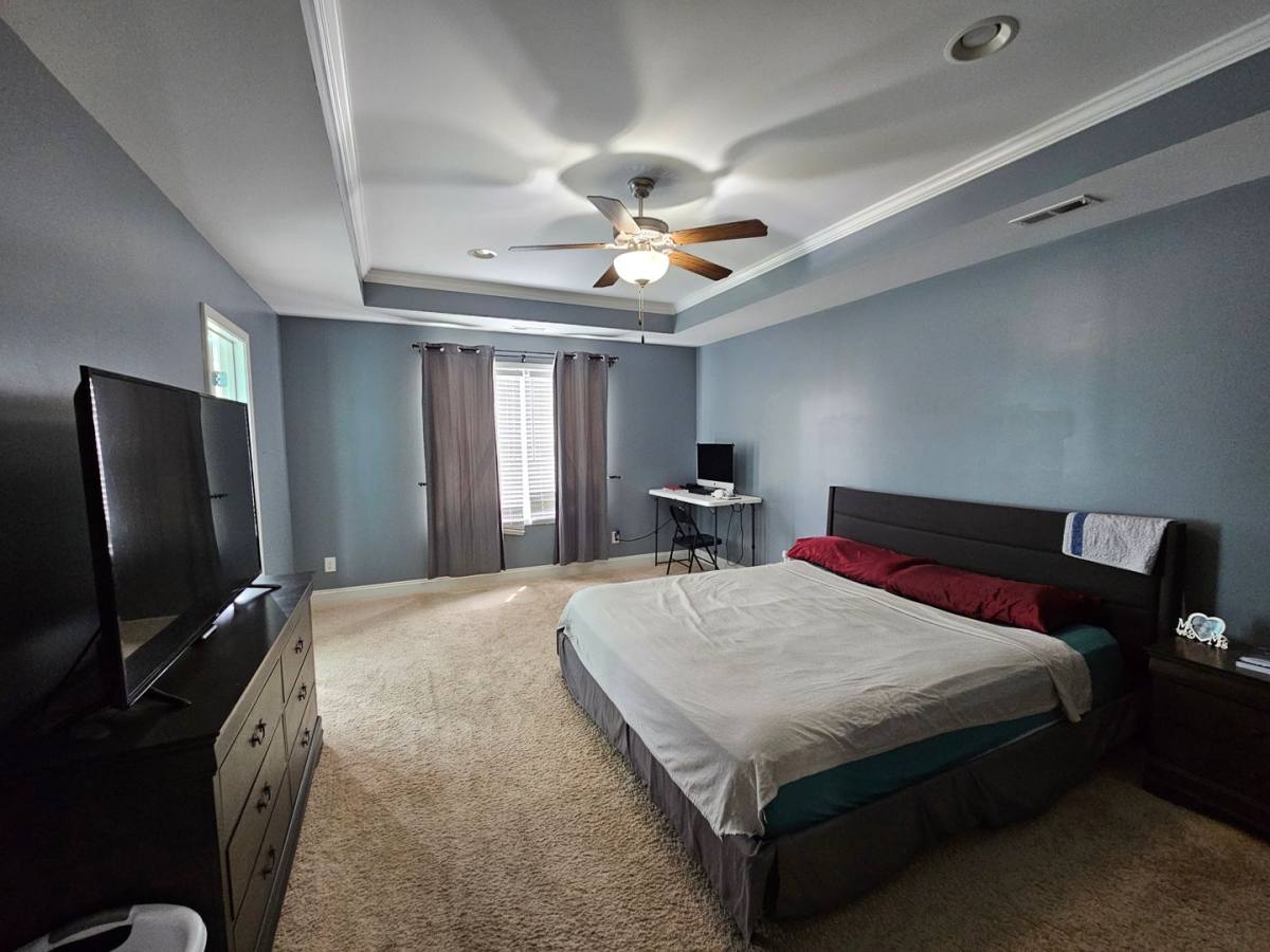 House for rent at 125 Navy Blue Dr, Jacksonville, NC 28540