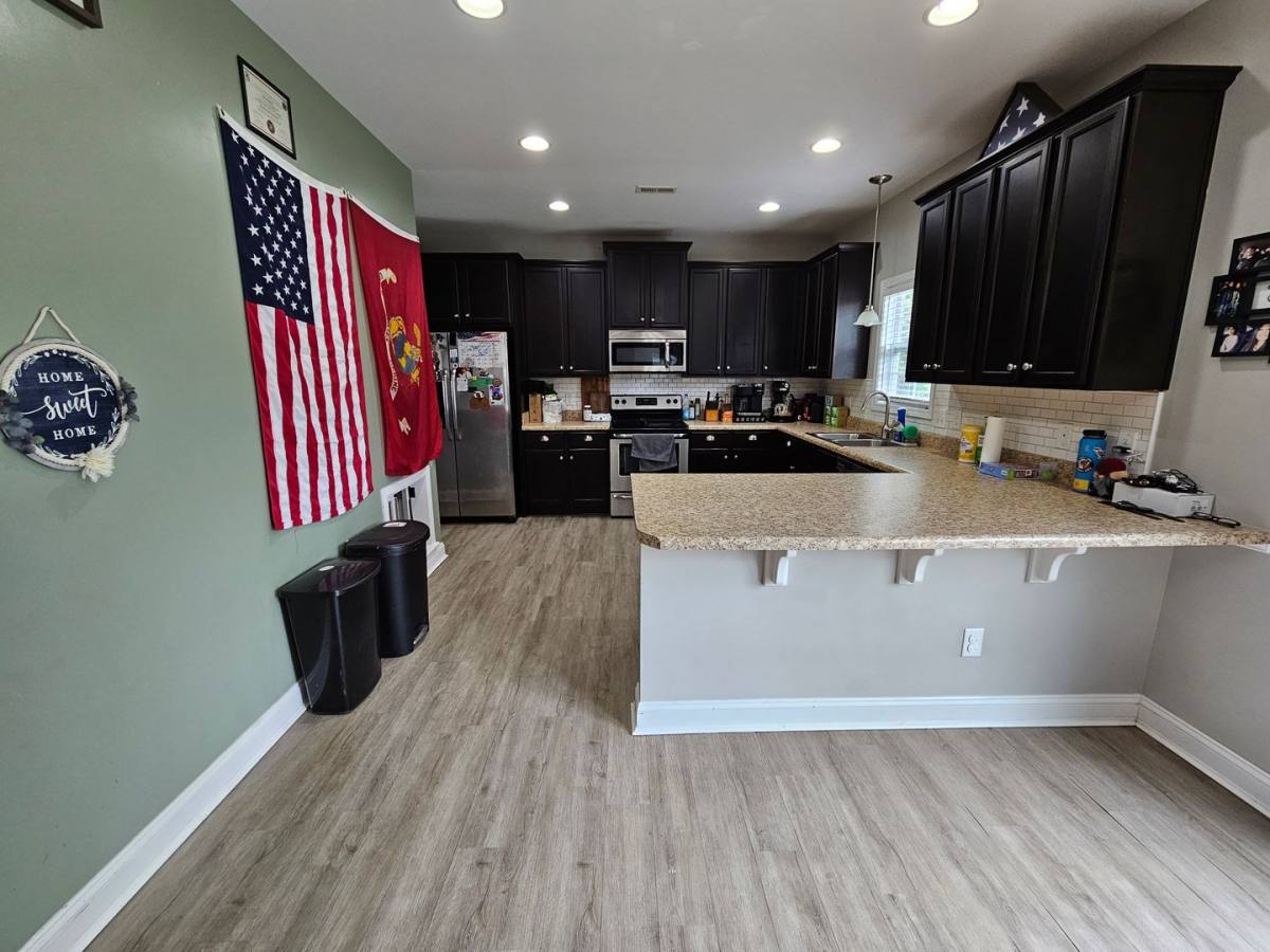 House for rent at 125 Navy Blue Dr, Jacksonville, NC 28540