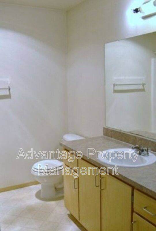 Apartment for rent at 739 W Jackson St #4, Monmouth, OR 97361