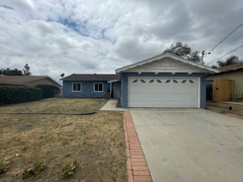 House for rent at 1349 Taft St, Escondido, CA 92026