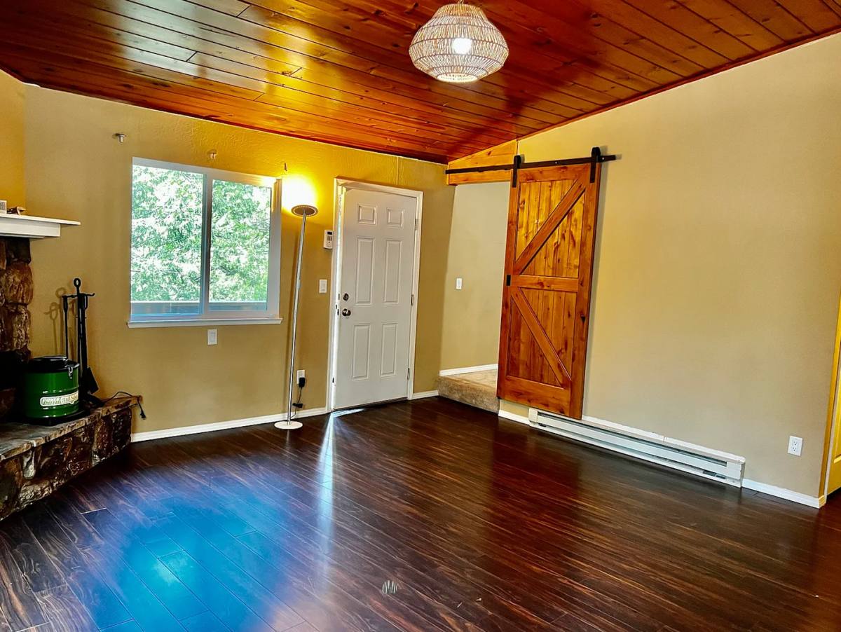 House for rent at 22400 Broken Bough Lane, Twain Harte, CA 95383