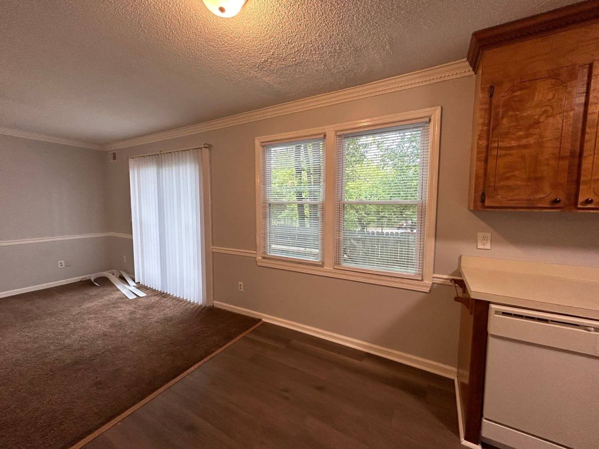 Townhouse for rent at 1 Crescent Lane, Columbia, SC 29212
