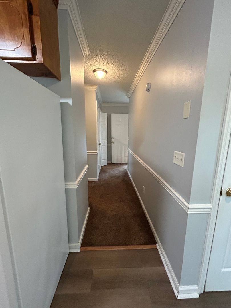Townhouse for rent at 1 Crescent Lane, Columbia, SC 29212