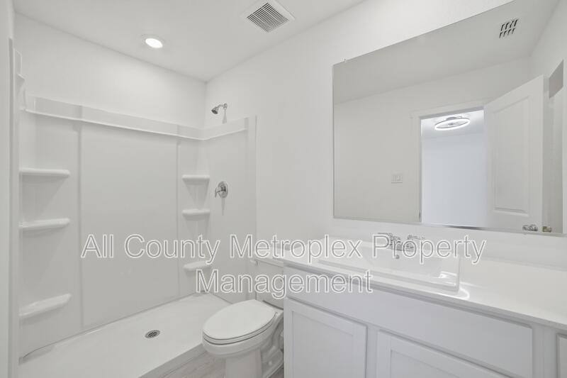 House for rent at 6225 Kingfisher Way, Princeton, TX 75407