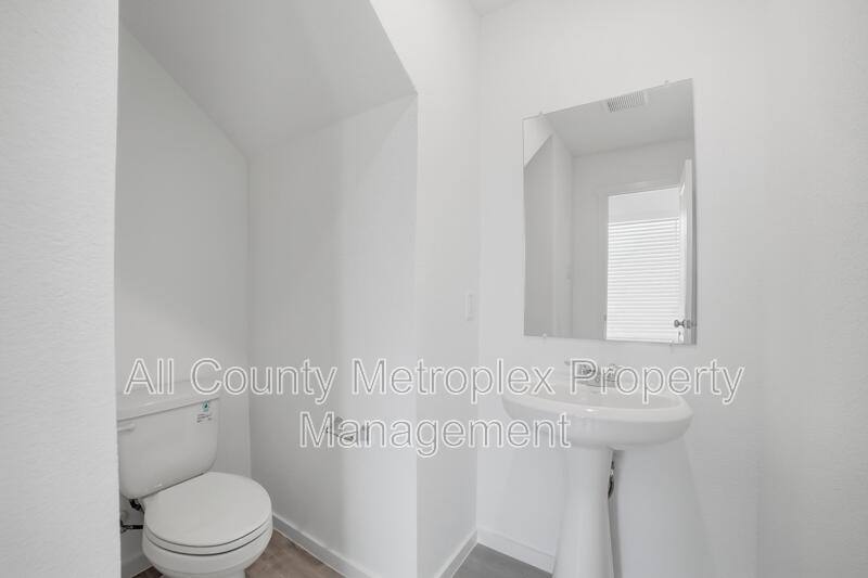 House for rent at 6225 Kingfisher Way, Princeton, TX 75407