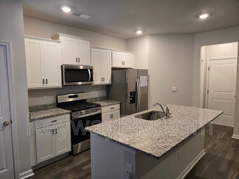 Townhouse for rent at 930 Quaint Parish Circle, Graniteville, SC 29829
