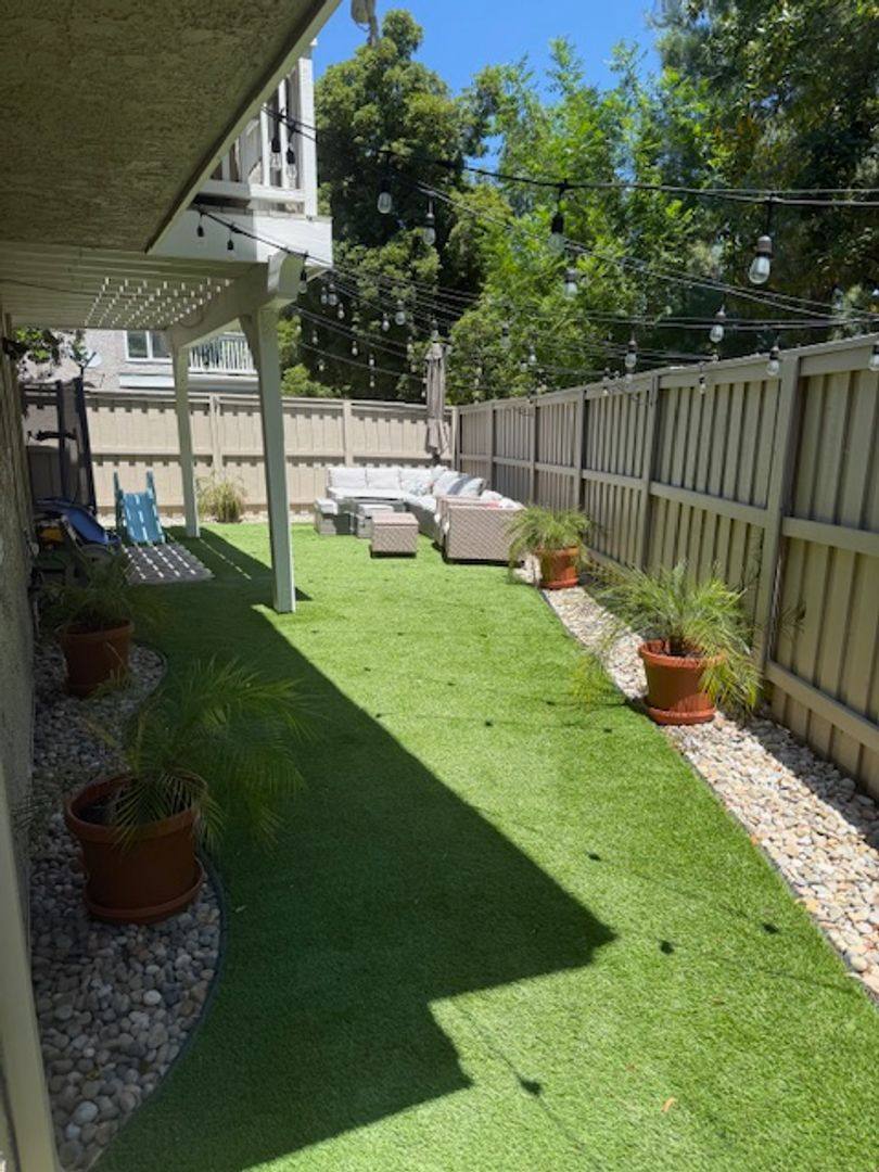 House for rent at 5708 Camelia Lane, Oak Park, CA 91377