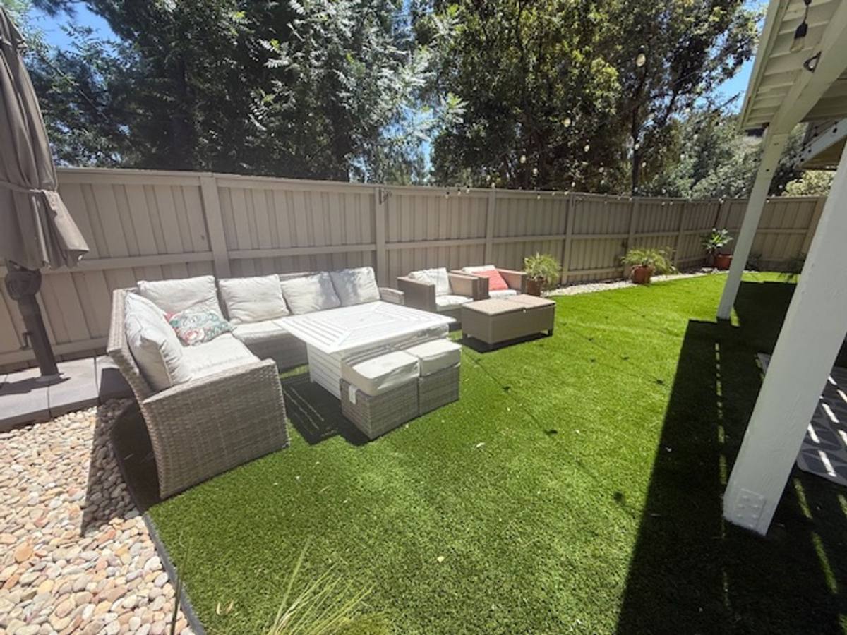 House for rent at 5708 Camelia Lane, Oak Park, CA 91377