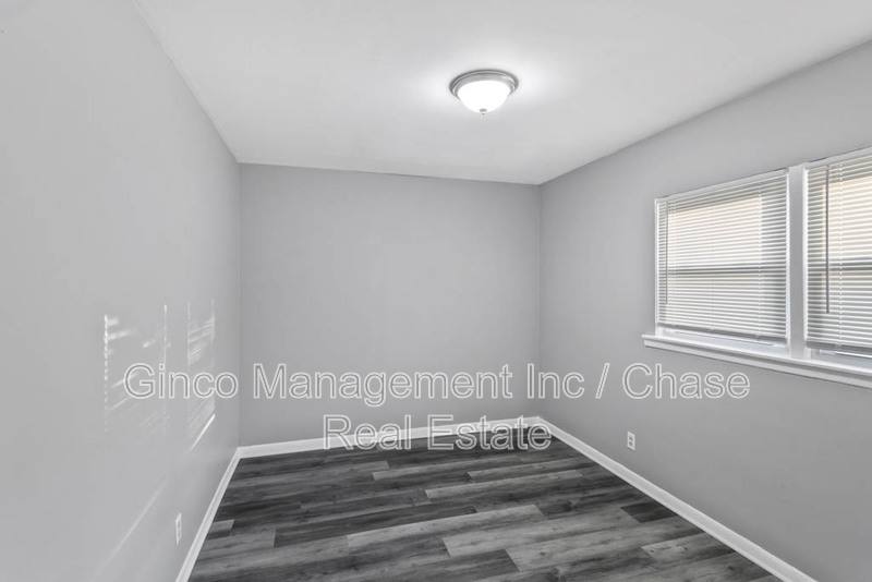 Apartment for rent at 991 Tollview Ave #5, Aurora, IL 60505