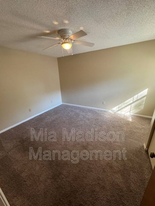 Townhouse for rent at 141 Hunt Club Court, Savannah, GA 31406