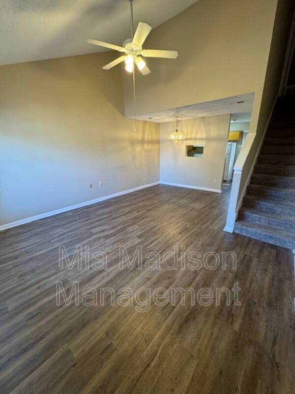 Townhouse for rent at 141 Hunt Club Court, Savannah, GA 31406