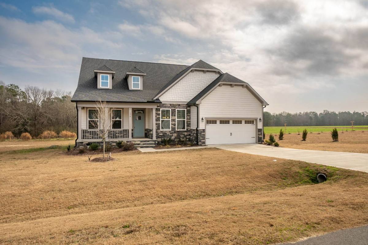 House for rent at 179 Castle Pond Way, Fuquay Varina, NC 27526