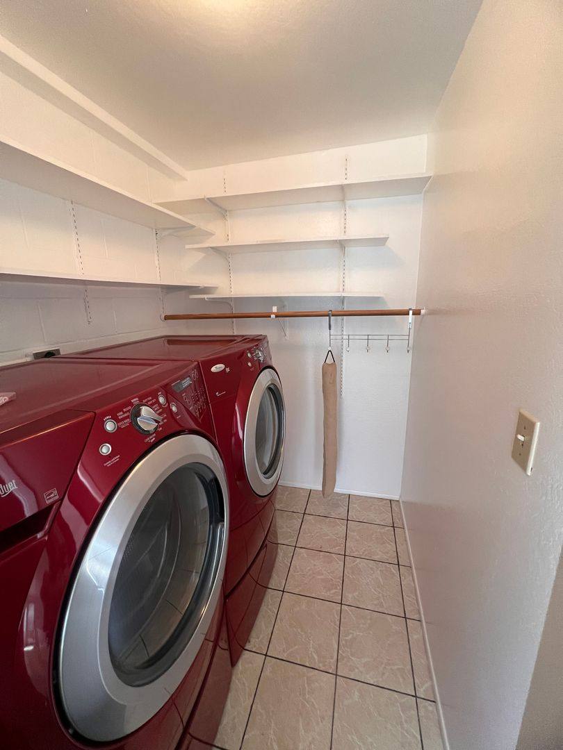 Apartment for rent at 3263 - 3275 Hilltop, Ventura, CA 93003