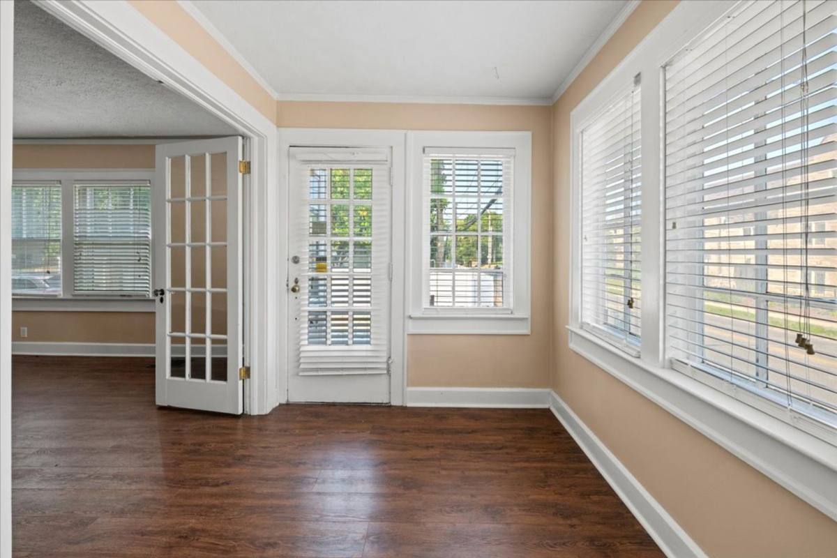 Townhouse for rent at 525 - 527 E, Indianapolis, IN 46205