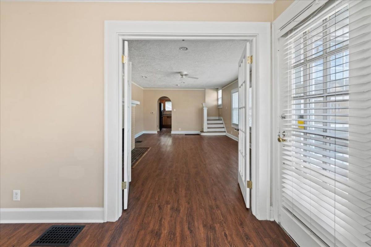 Townhouse for rent at 525 - 527 E, Indianapolis, IN 46205